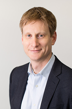 Headshot of Thomas Hope, MD