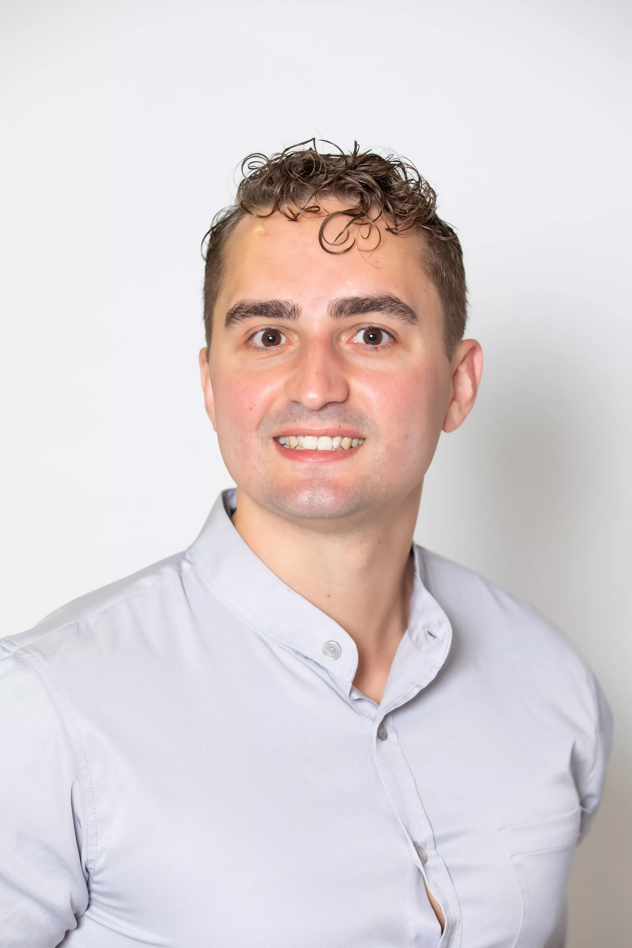 John Rincon-Hekking headshot